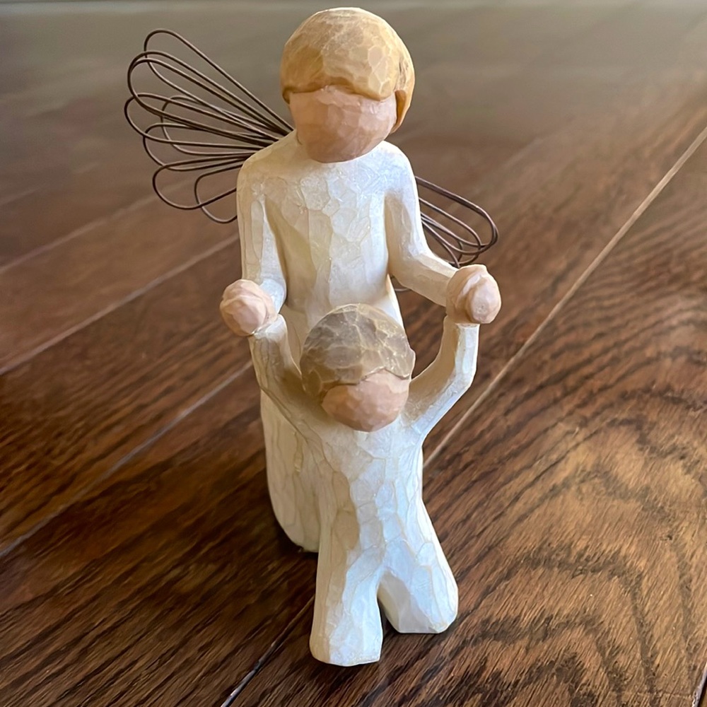 Willow Tree Guardian Angel faceless figure